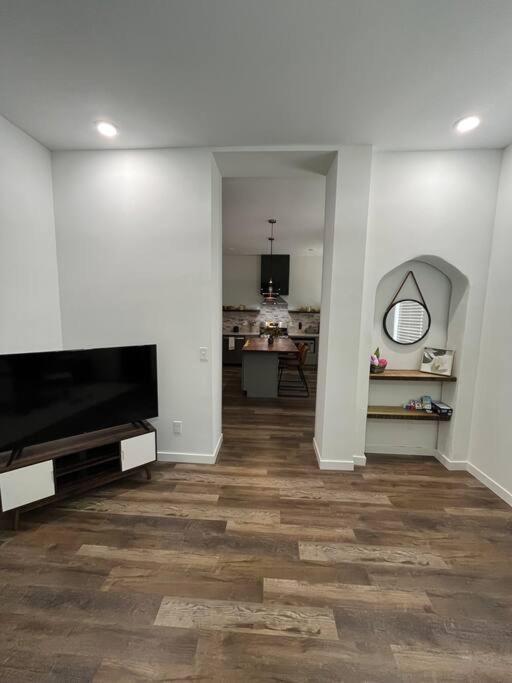 Luxury 2Br Within Walking Distance To Nightlife!! Villa Covington Exterior photo