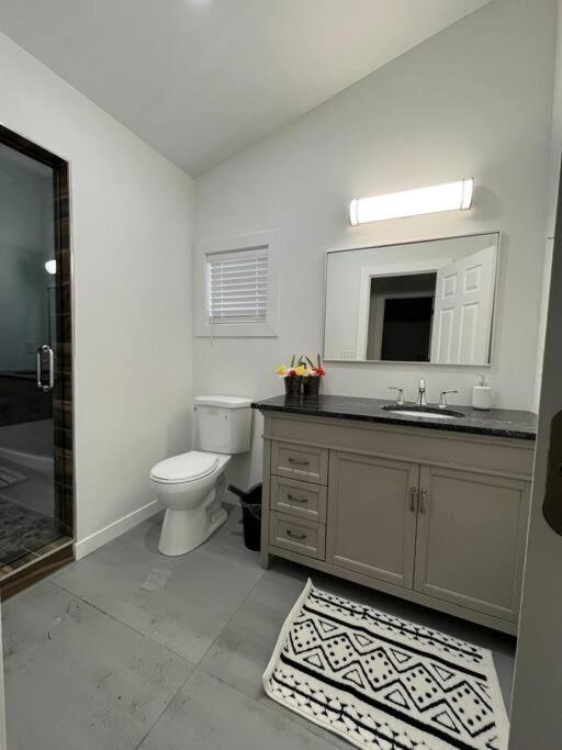 Luxury 2Br Within Walking Distance To Nightlife!! Villa Covington Exterior photo